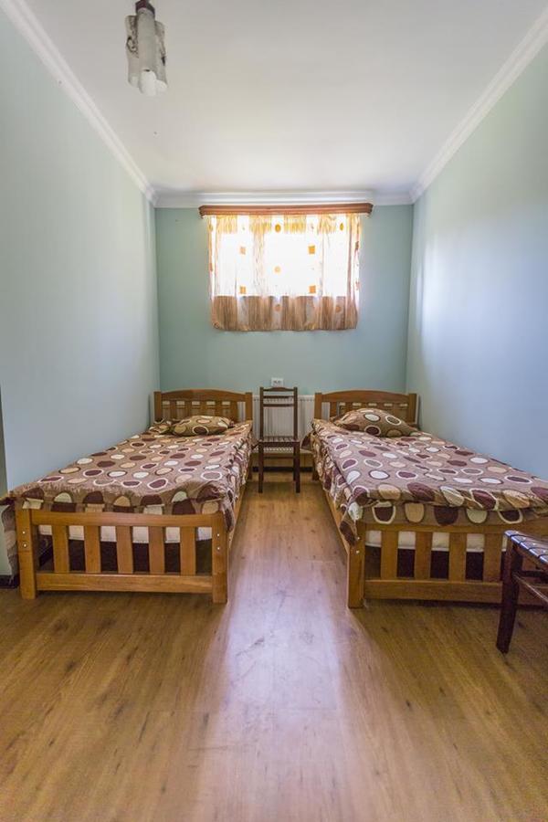 Hotel Nini Stepancminda Zewnętrze zdjęcie